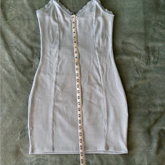 Divided Light Blue Lace-Accent Bodycon Dress - Picture 11 of 11